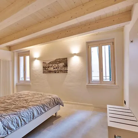 Apartmentsgarda - Residenza Mercanti Apartman *